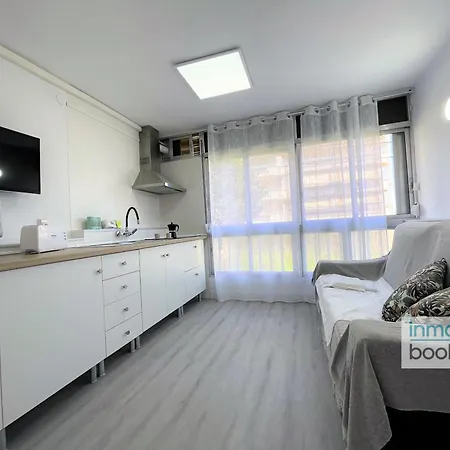 Pineda , Climatizado, Piscina Y Cerca De La Playa Apartment *