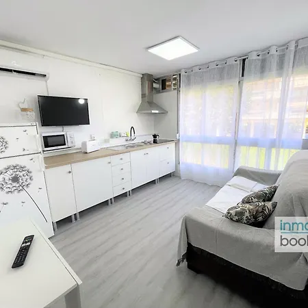 Pineda , Climatizado, Piscina Y Cerca De La Playa Apartment La Pineda