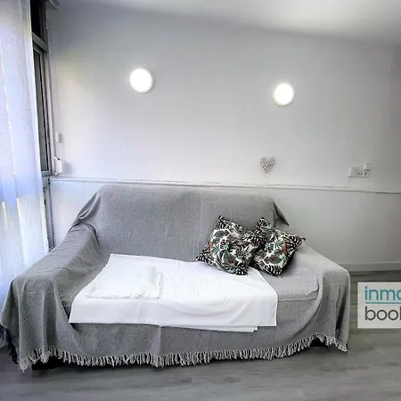 Apartment Pineda , Climatizado, Piscina Y Cerca De La Playa La Pineda