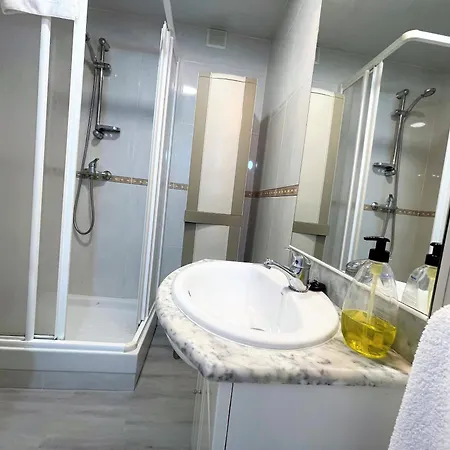 Apartment Pineda , Climatizado, Piscina Y Cerca De La Playa La Pineda